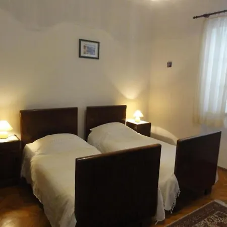 아파트 Bungevilla - Three Bedroom With Patio *